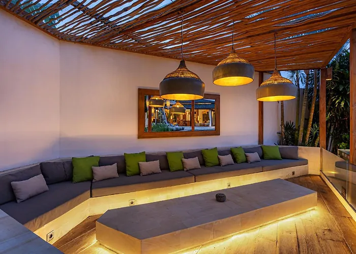 Villa Sebelah By Optimum Bali *