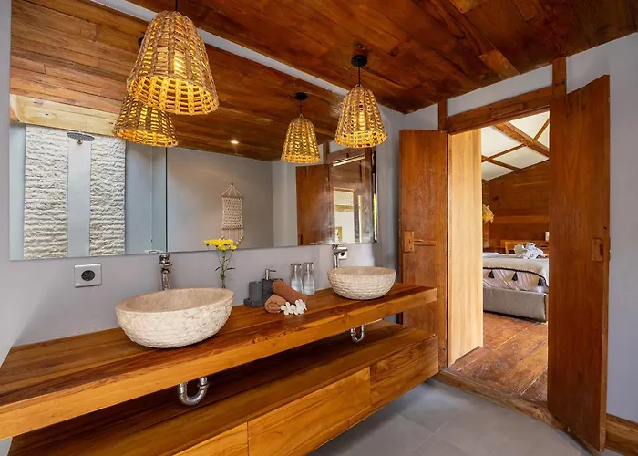Sebelah By Optimum Bali Villa Seminyak