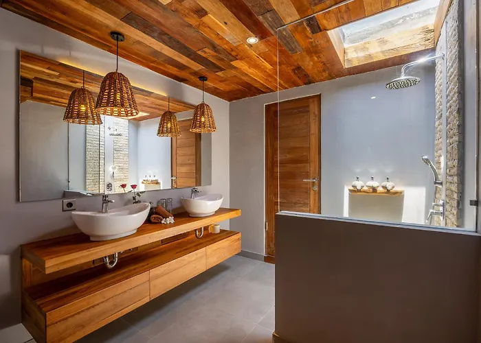 Sebelah By Optimum Bali Villa Seminyak