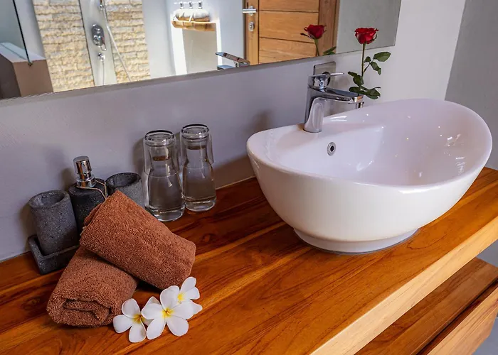 Sebelah By Optimum Bali Villa